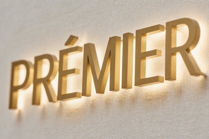 Precise Communication & Creative Design